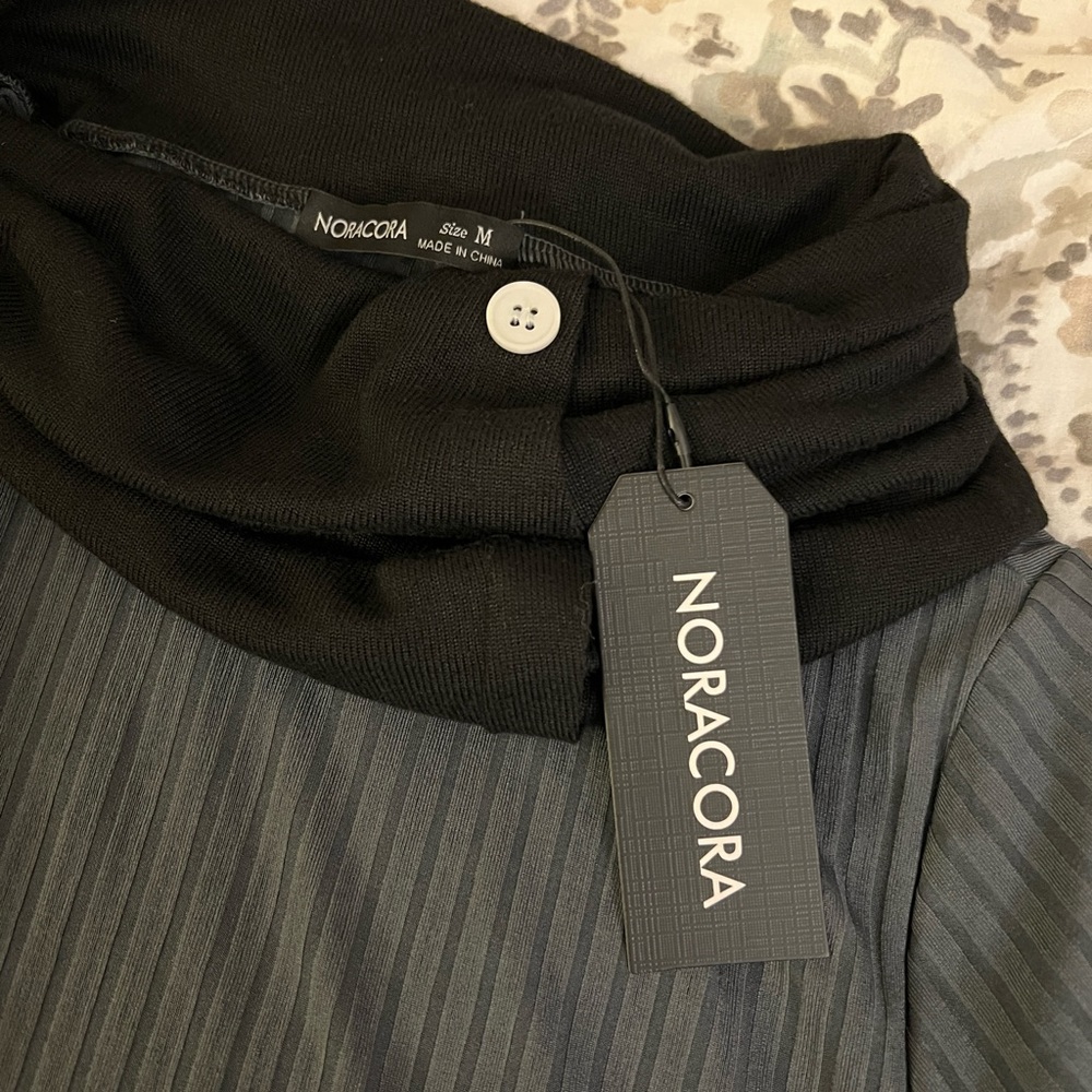 Free with purchase NWT Nora Cora dress - Picture 2 of 2